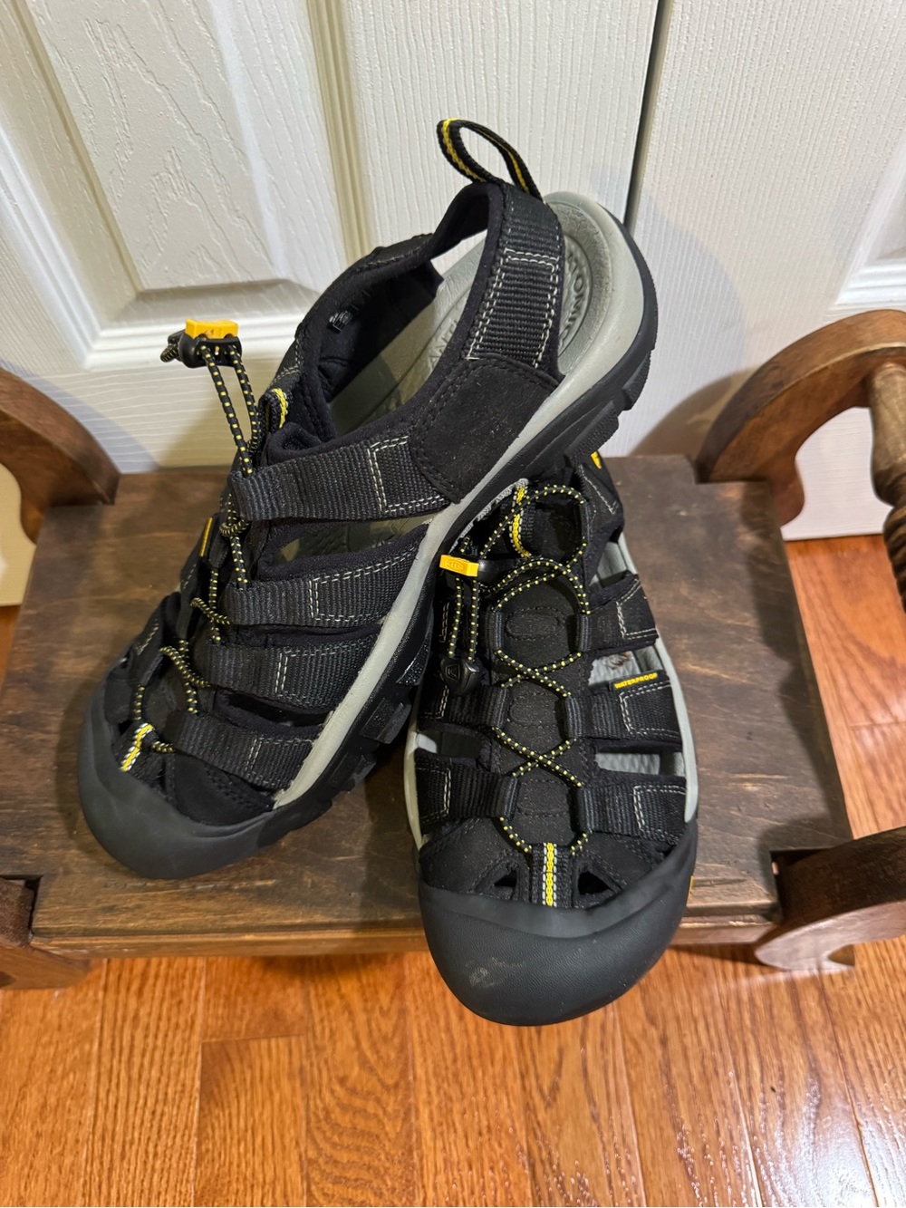 Keen Newport H2 Sandal waterproof hiking outdoors. Size 11 Men’s